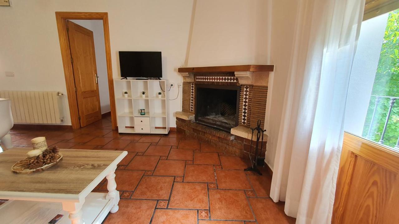Alojamiento Rural Casa Inocente La Toba  Kültér fotó