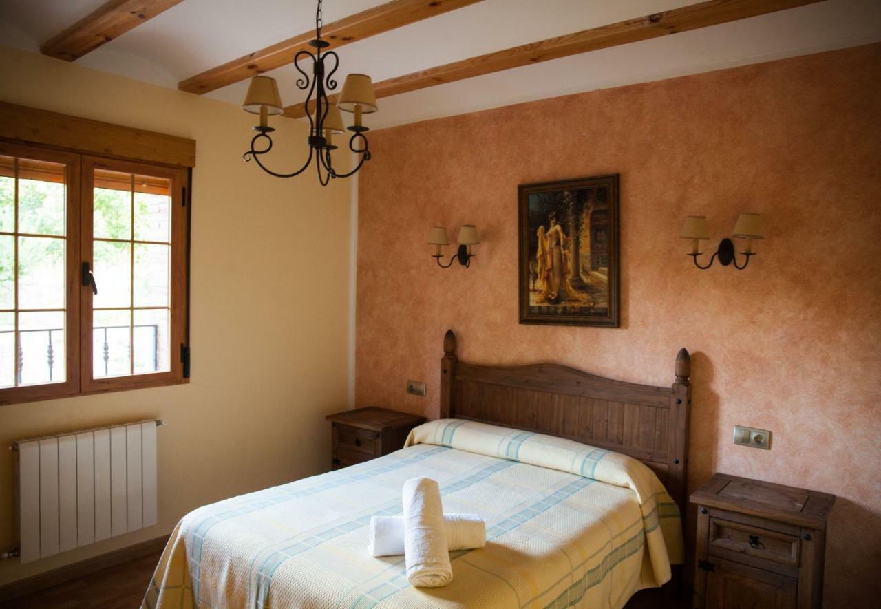 Alojamiento Rural Casa Inocente La Toba  Kültér fotó